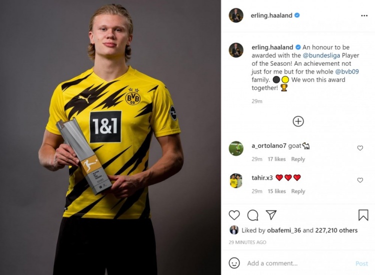 黑豹乐队热情燃唱《魔域》热血战歌