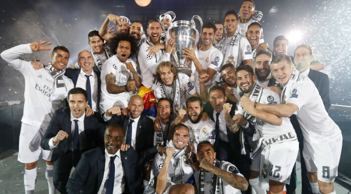 2亿欧顶级防线？利物浦刚绝杀就遭遇绝平，斯洛特何时才能下课